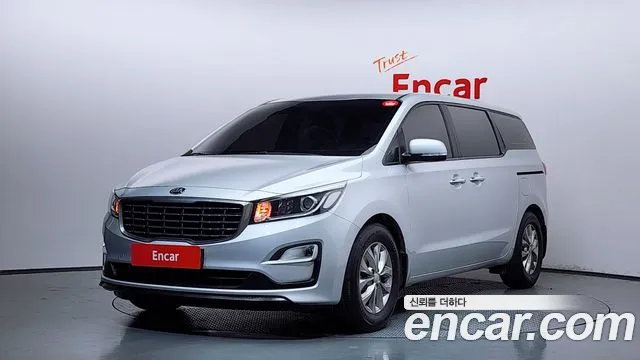 Kia The New Carnival 11