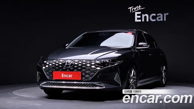 Hyundai The New Grandeur IG Hybrid