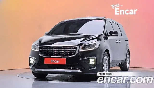 Kia The New Carnival 9 Noblesse