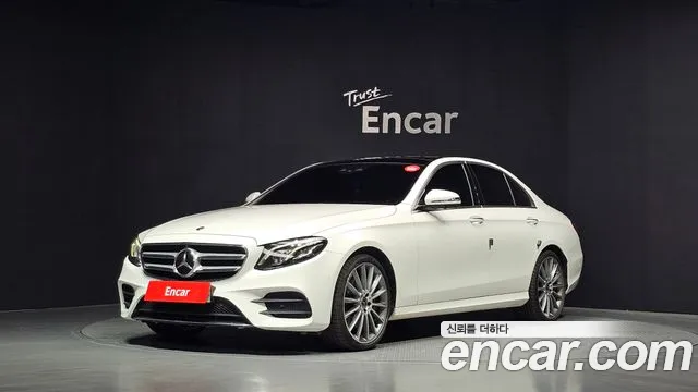 Mercedes-Benz E- W213 E350 4MATIC AMG Line