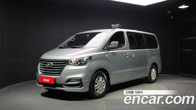 Hyundai The New Grand Starex 5