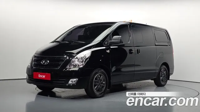 Hyundai Grand Starex 5