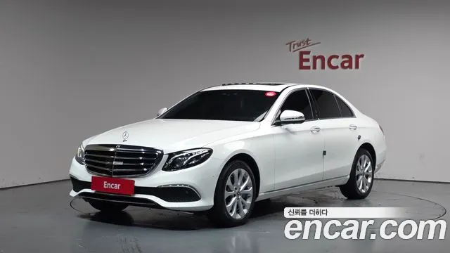 Mercedes-Benz E- W213 E300 4MATIC Exclusive