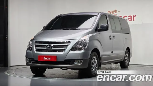 Hyundai Grand Starex 4WD
