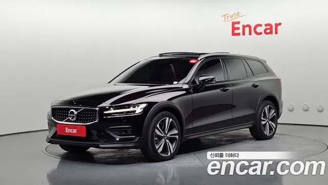 Volvo V60 2 B5 AWD