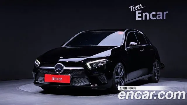 Mercedes-Benz A- W177 A220
