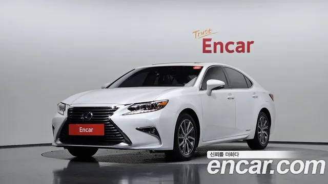 Lexus ES300h XV60