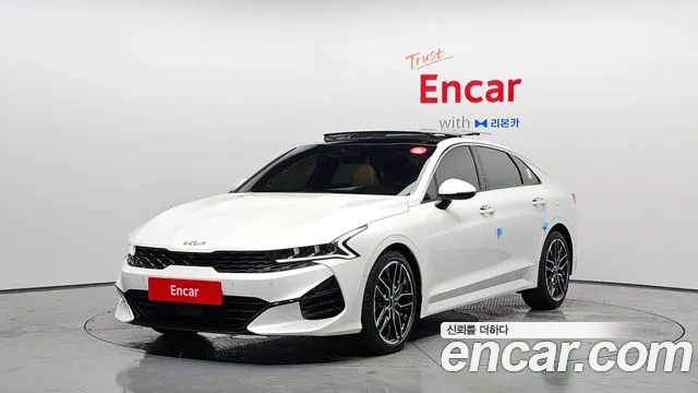 Kia K5 III 1.6 Turbo Signature