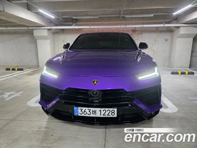 Lamborghini 4.0 V8 S