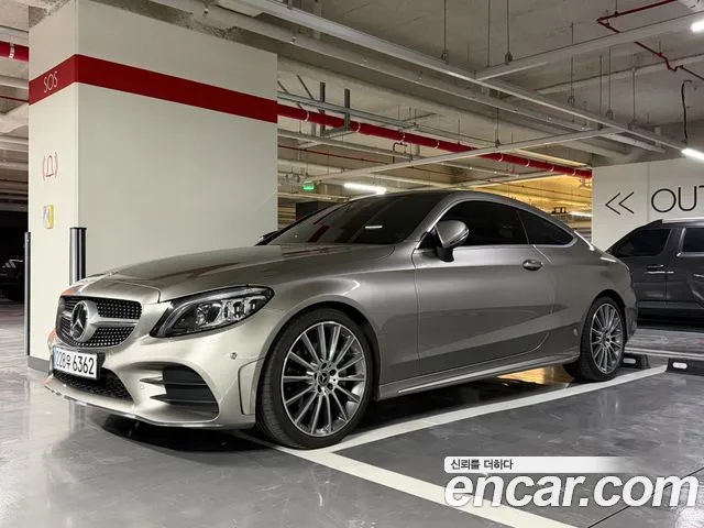 Mercedes-Benz C- W205 C200