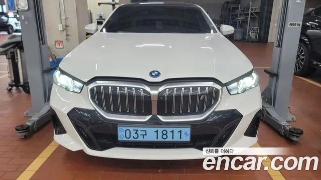 BMW i5 (G60) eDrive 40 M
