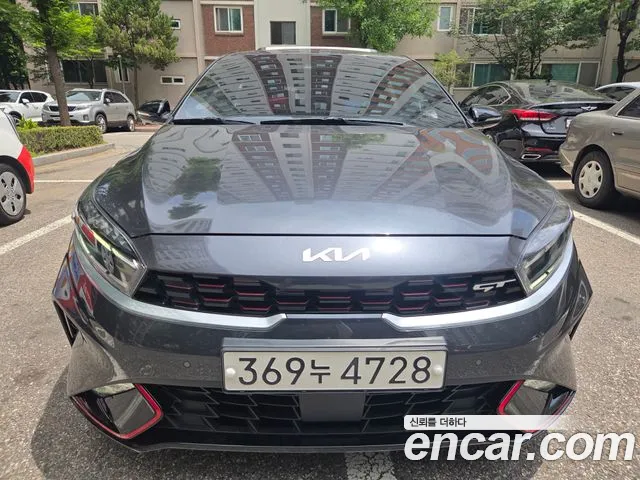 Kia The New K3 2 1.6 Turbo GT 5 Signature
