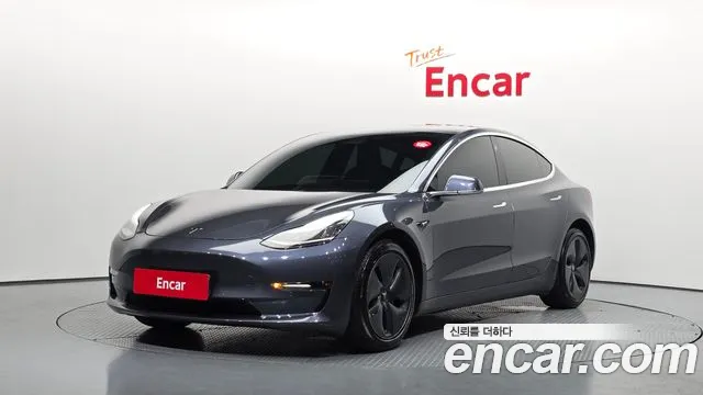 Tesla 3 AWD