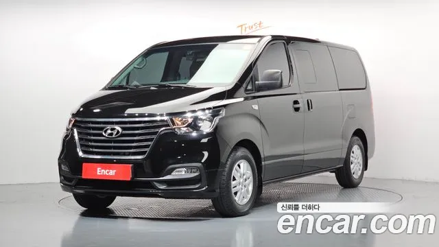 Hyundai The New Grand Starex 5