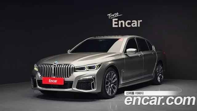 BMW 7 (G11) 740i M