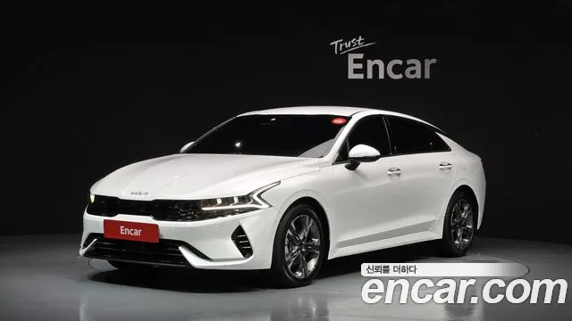 Kia K5 Hybrid 3 Signature