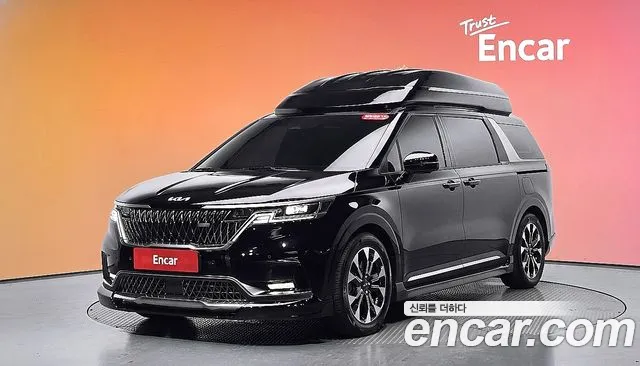 Kia Carnival 4 Gasoline 9
