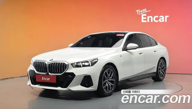 BMW 5 (G60) 520i M