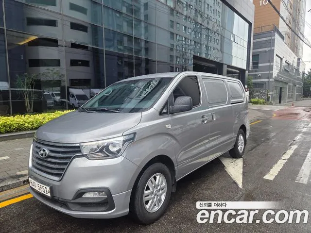 Hyundai The New Grand Starex 3 LPi