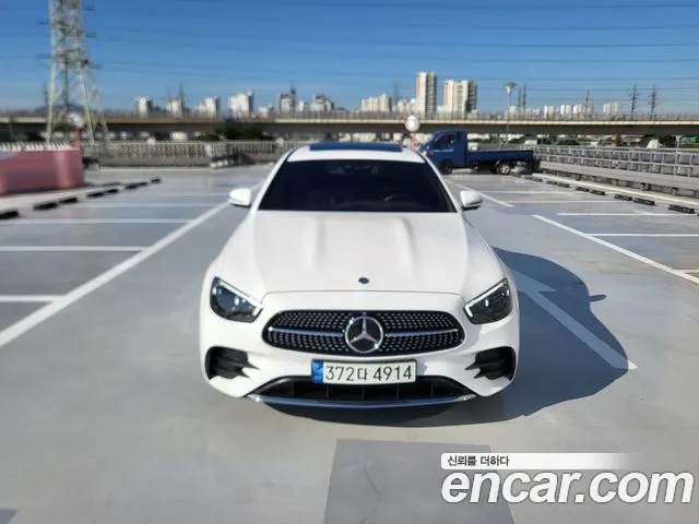 Mercedes-Benz E- W213 E220d 4MATIC AMG Line
