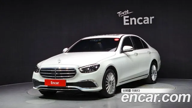 Mercedes-Benz E- W213 E220d 4MATIC Exclusive