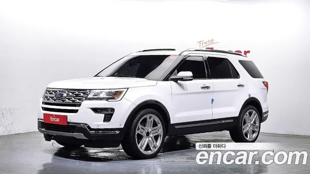 Ford Explorer 2.3 Limited 4WD 5