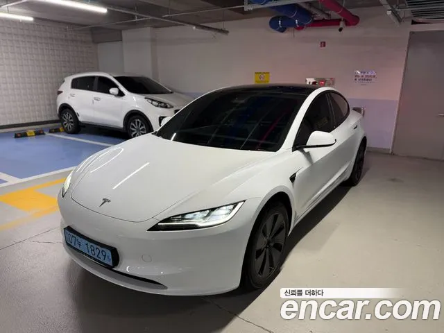 Tesla 3 AWD
