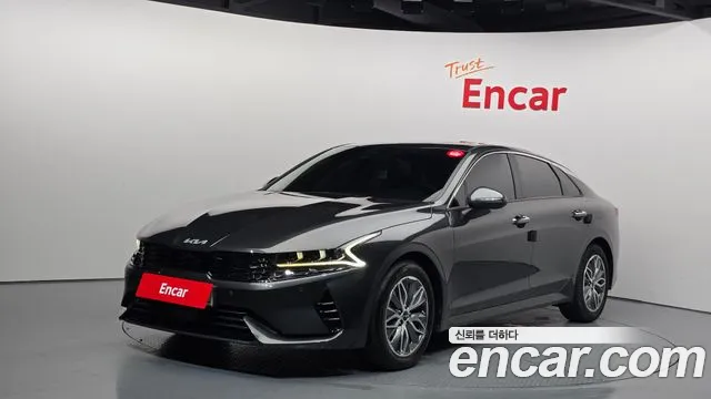 Kia K5 Hybrid 3 Signature