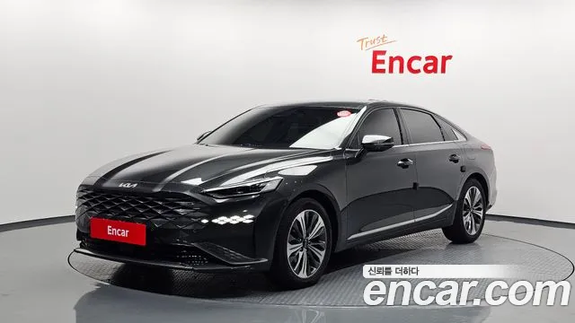 Kia K8 Hybrid Noblesse