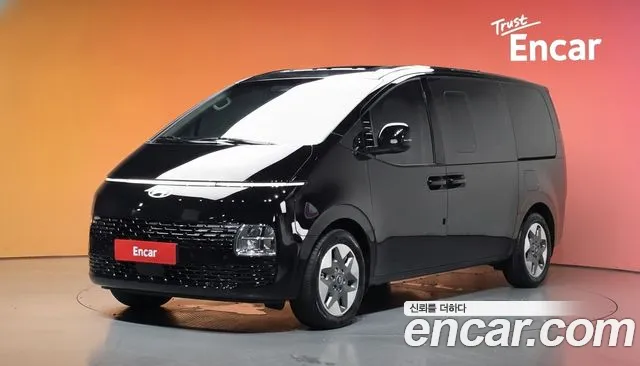 Hyundai Staria HEV 1.6 9