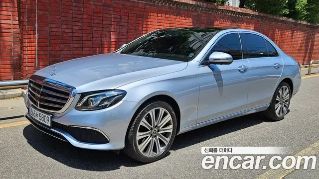 Mercedes-Benz E- W213 E400 4MATIC Exclusive
