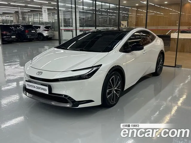 Toyota Prius 5 2.0 XLE