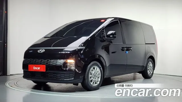 Hyundai The New Staria L3.5 5