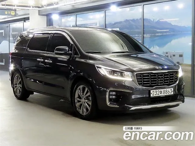 Kia The New Carnival 9 Noblesse