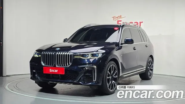 BMW X7 (G07) xDrive 30d M 6