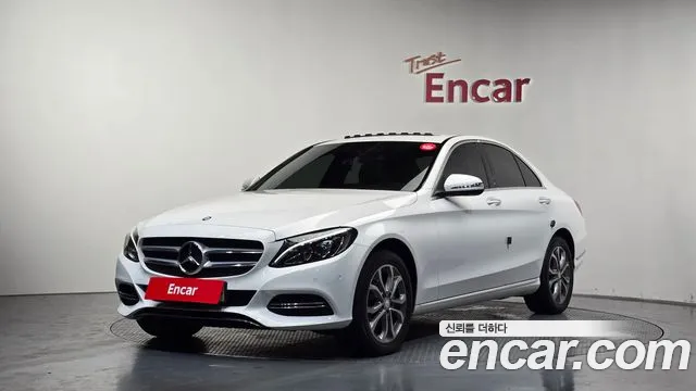 Mercedes-Benz C- W205 C220