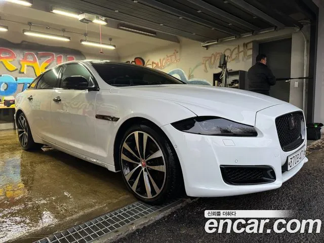 Jaguar All New XJ 3.0D Premium LWB X351