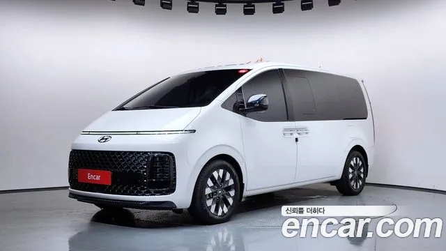 Hyundai Staria L3.5 9 Inspiration