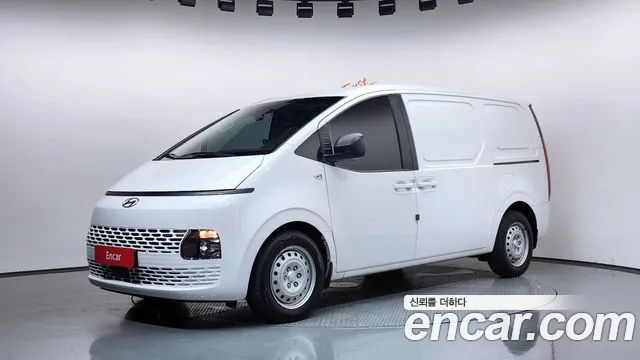 Hyundai Staria 3