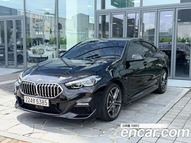 BMW 2 (F44) 220i M