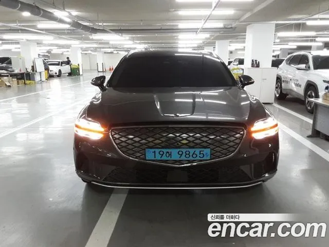 Genesis GV70 e-AWD
