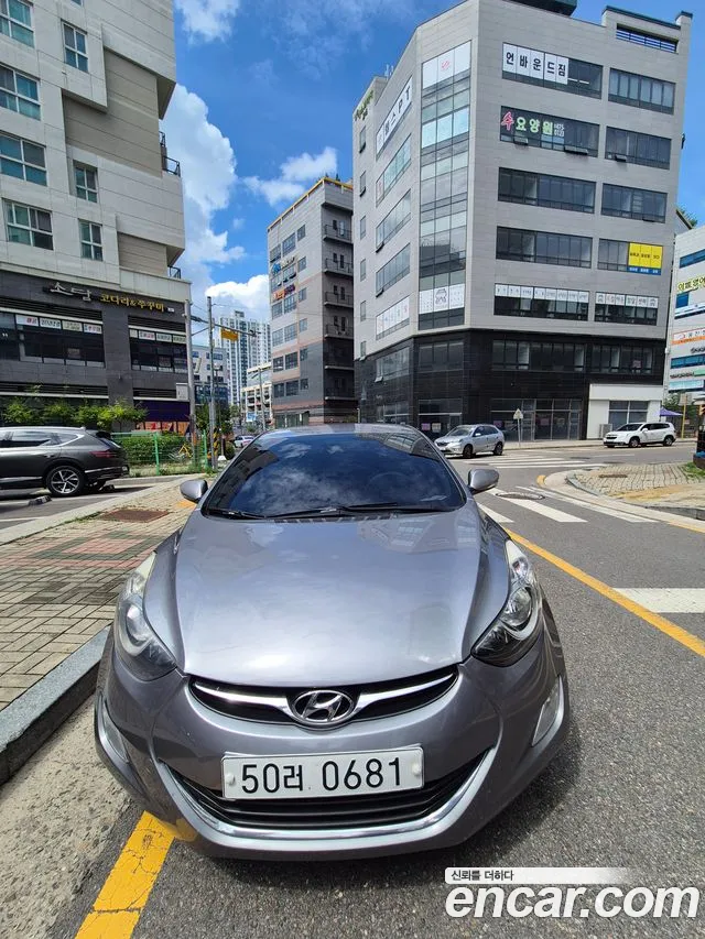 Hyundai Avante MD M16 GDI