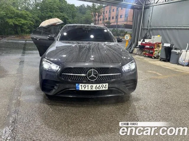 Mercedes-Benz E- W213 E350 4MATIC AMG Line