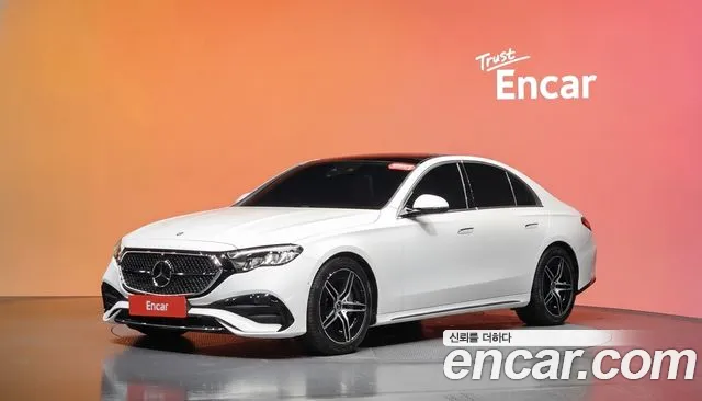 Mercedes-Benz E- W214 E200 AMG Line