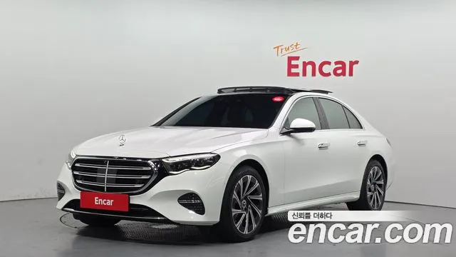 Mercedes-Benz E- W214 E300 4MATIC Exclusive
