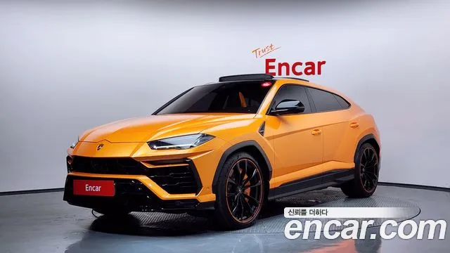 Lamborghini 4.0 V8