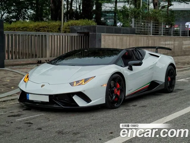Lamborghini LP640-4