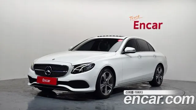 Mercedes-Benz E- W213 E300