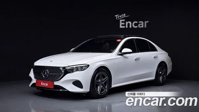 Mercedes-Benz E- W214 E200