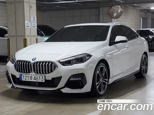 BMW 2 (F44) 220i M